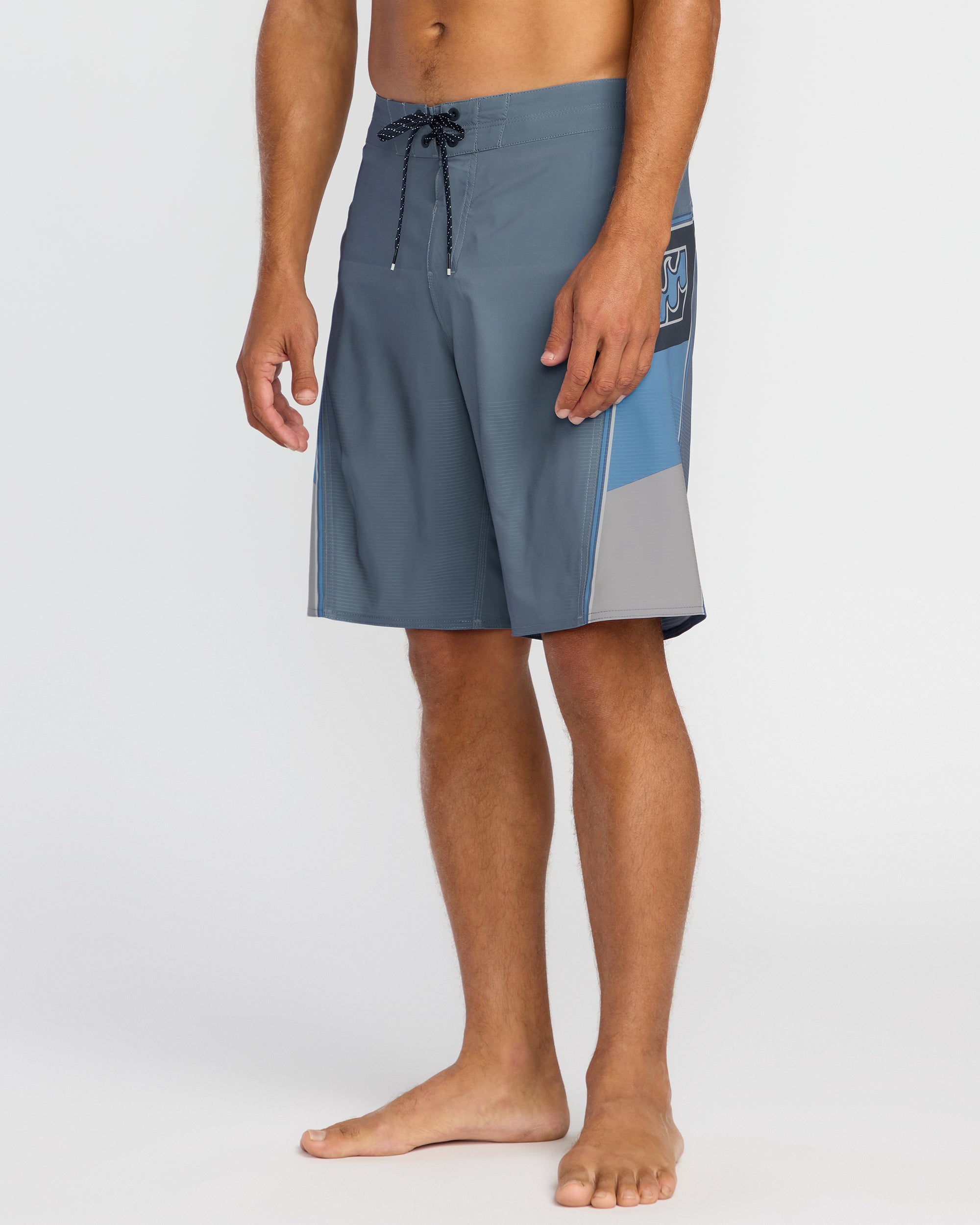 Straddie Airlite 20" Boardshorts - Steel Blue