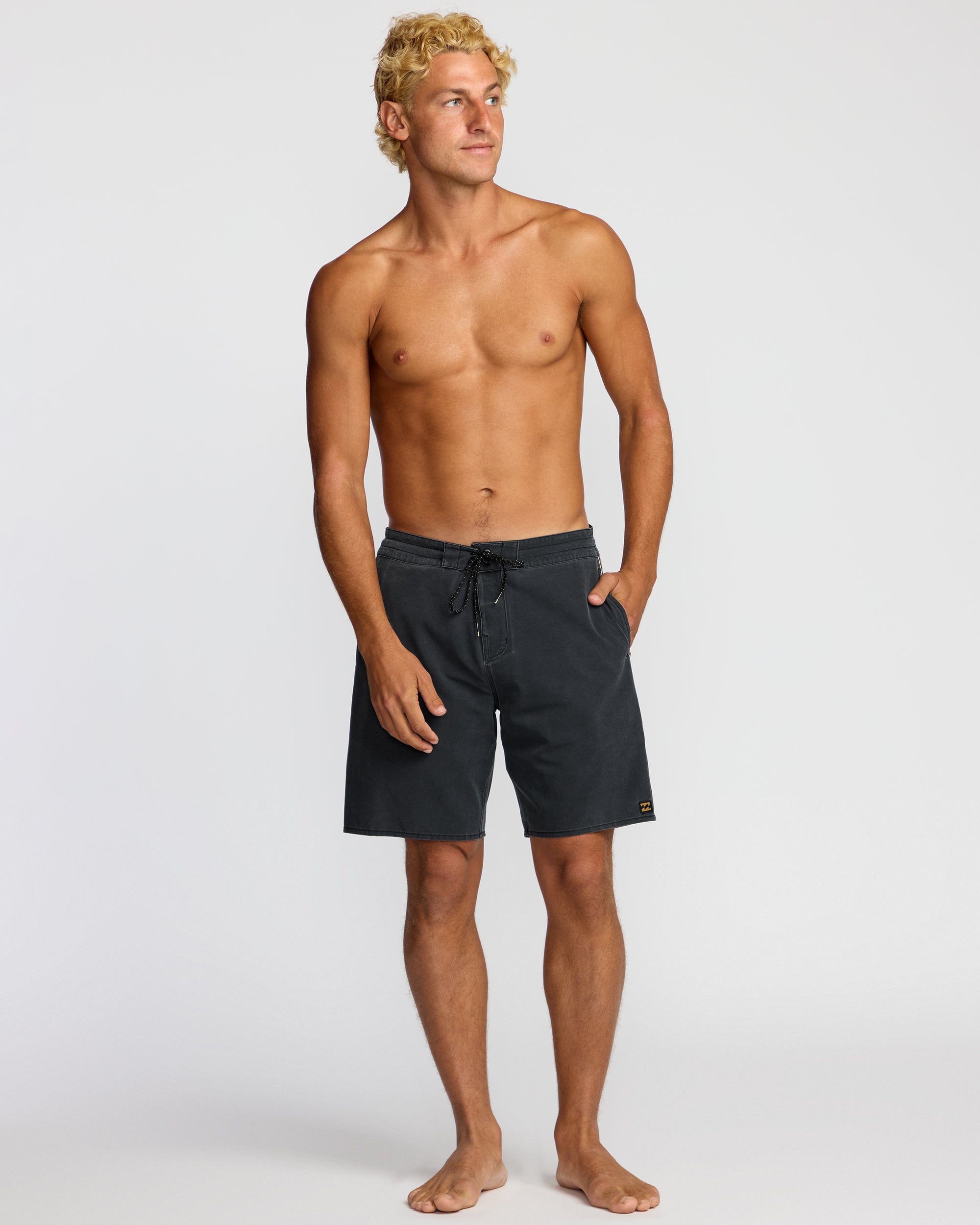 Wategos Lo Tide 19" Boardshorts - Phantom