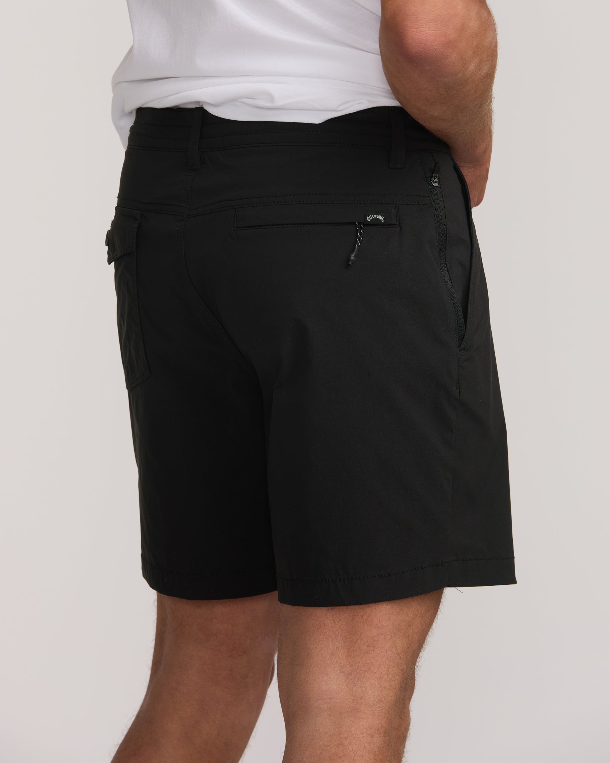 Surftrek Plus 19" Hybrid Shorts - Black