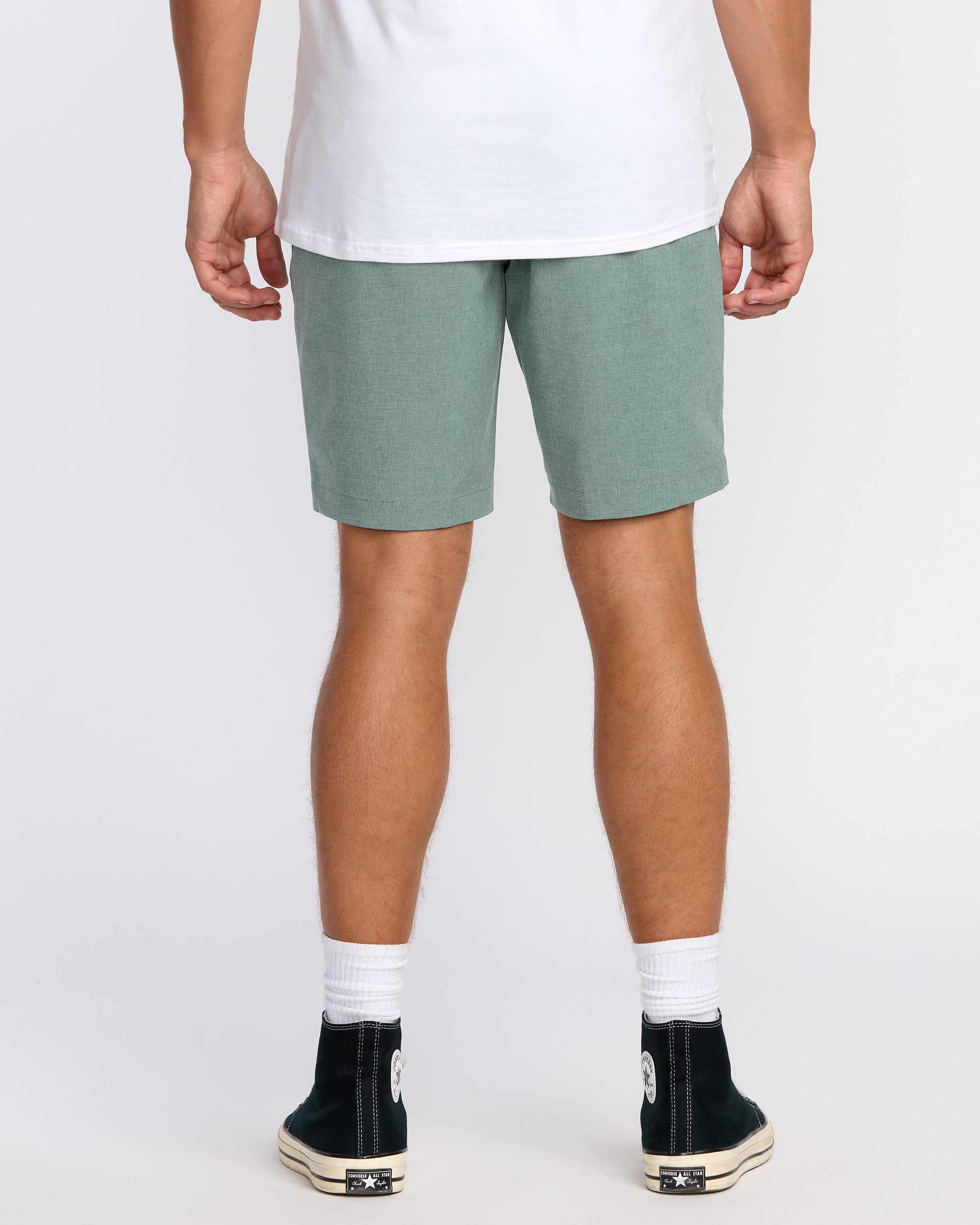 Crossfire Submersible 19" Hybrid Shorts - Green Ash