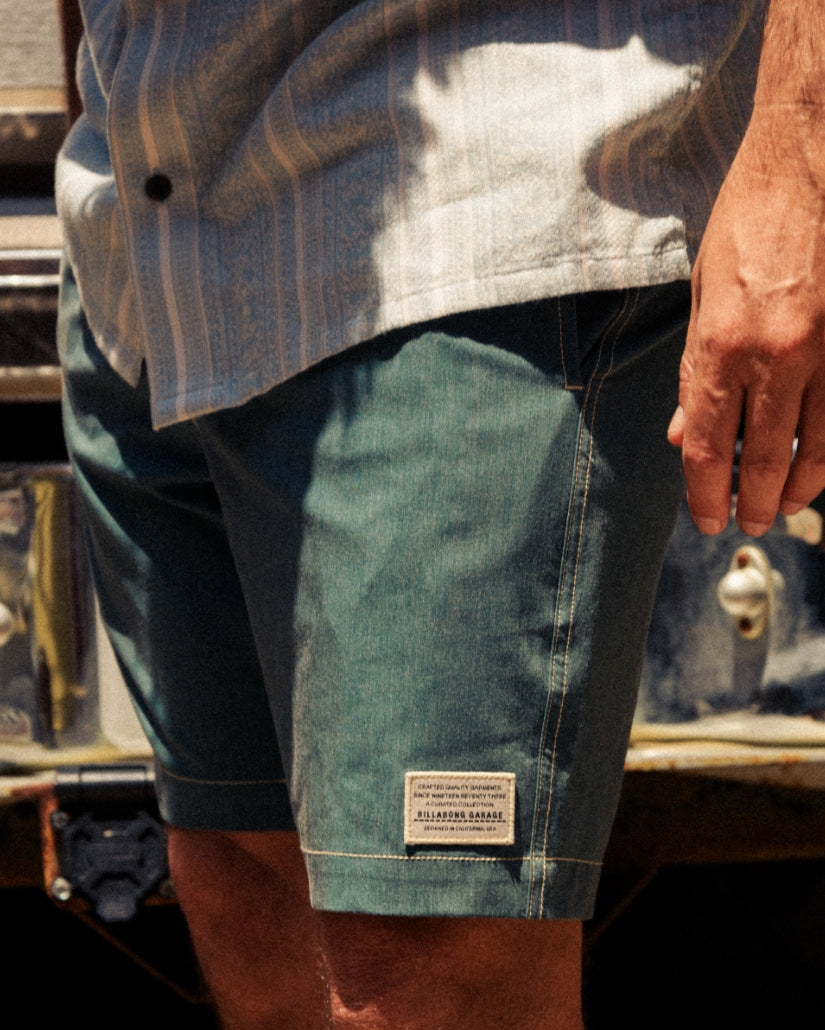 Austin Garage Lo Tides 19" Boardshorts - Teal