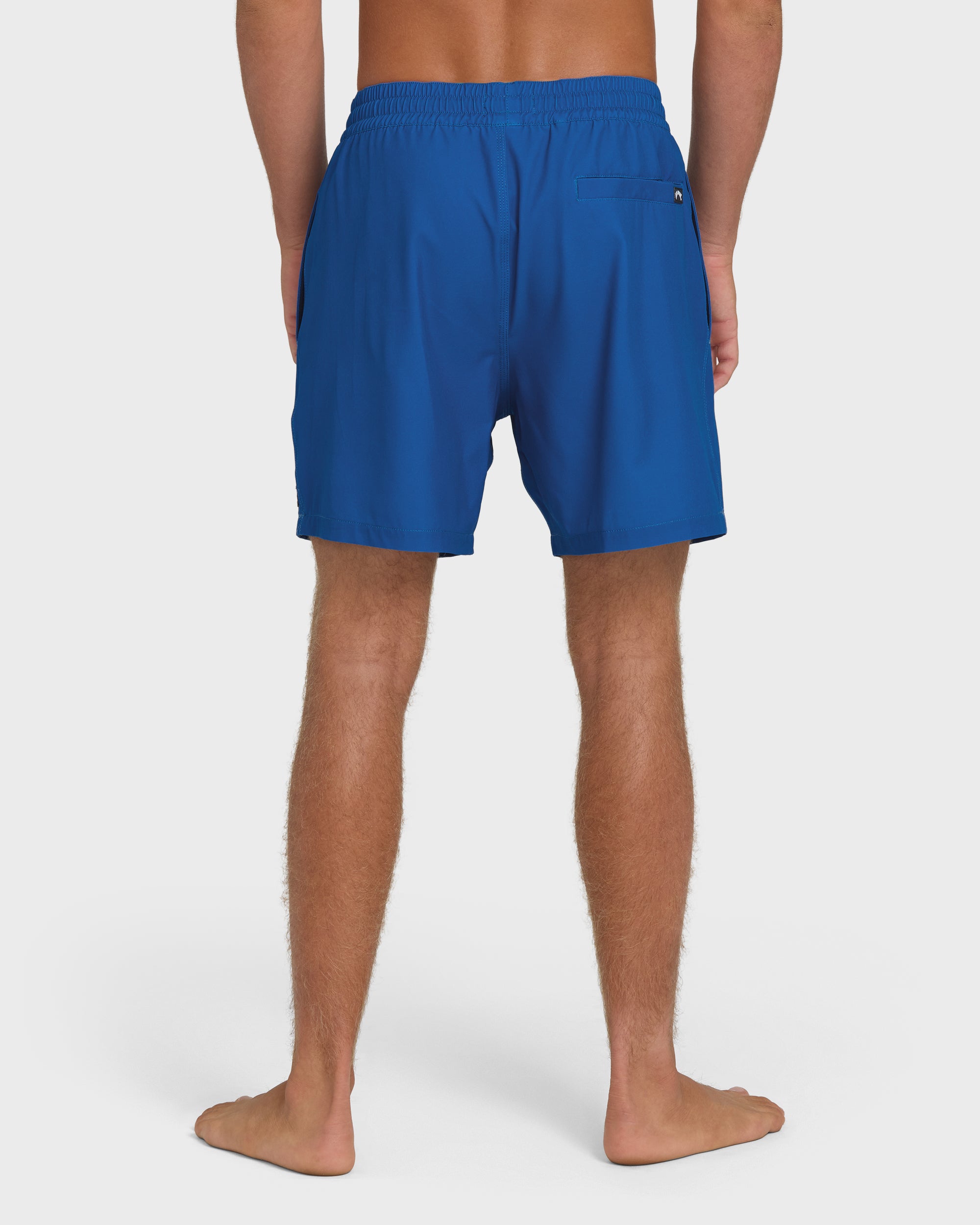 Lineup Solid Layback 16" Trunks - Deep Ocean