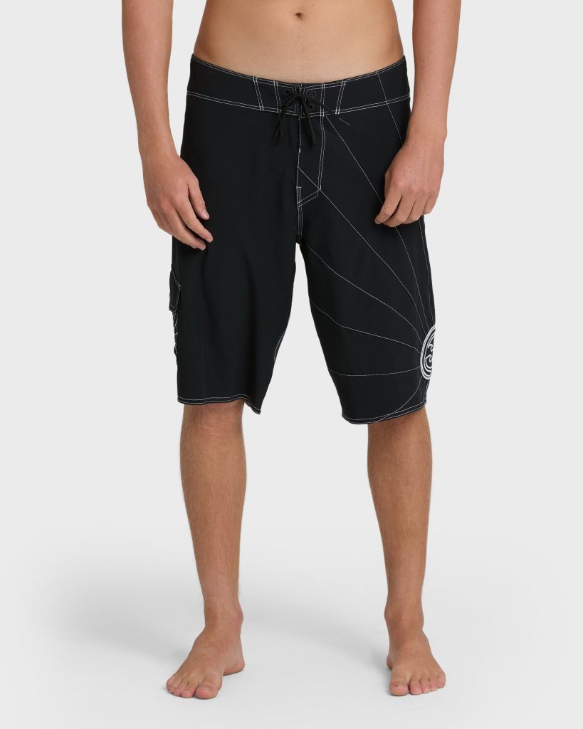 A.I. Rising Sun Pro 22" Boardshorts - Black