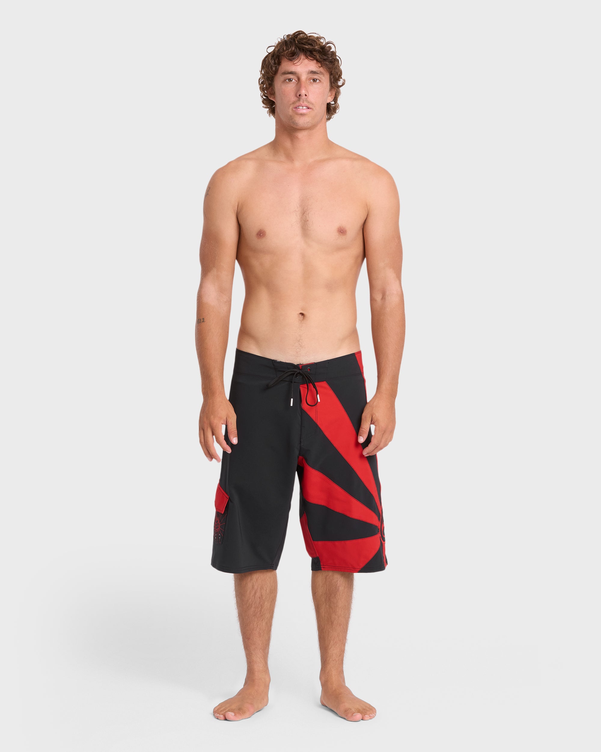 A.I. Rising Sun Pro 22" Boardshorts - Black/Red