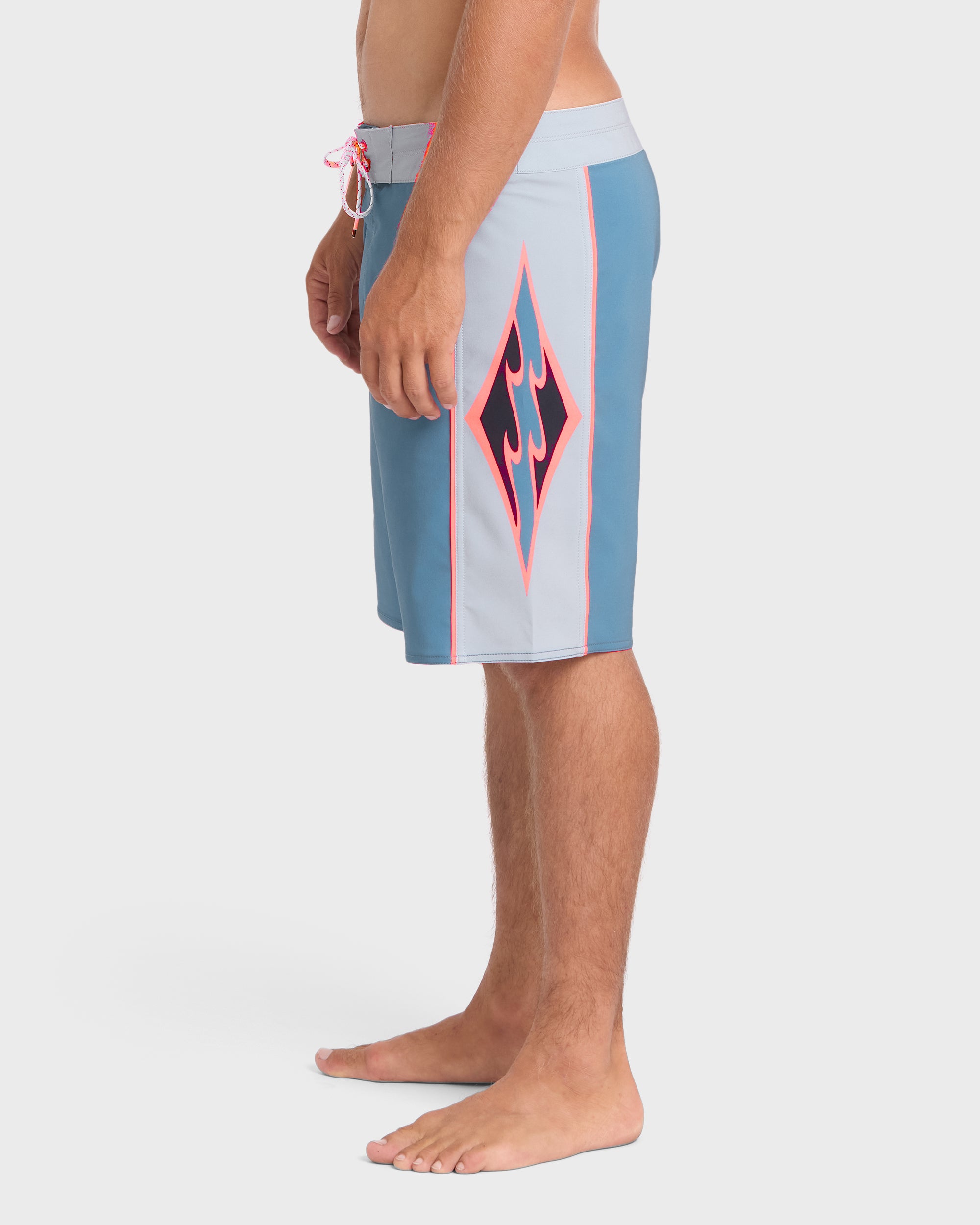 New Wave Pro 19" Boardshorts - China Blue