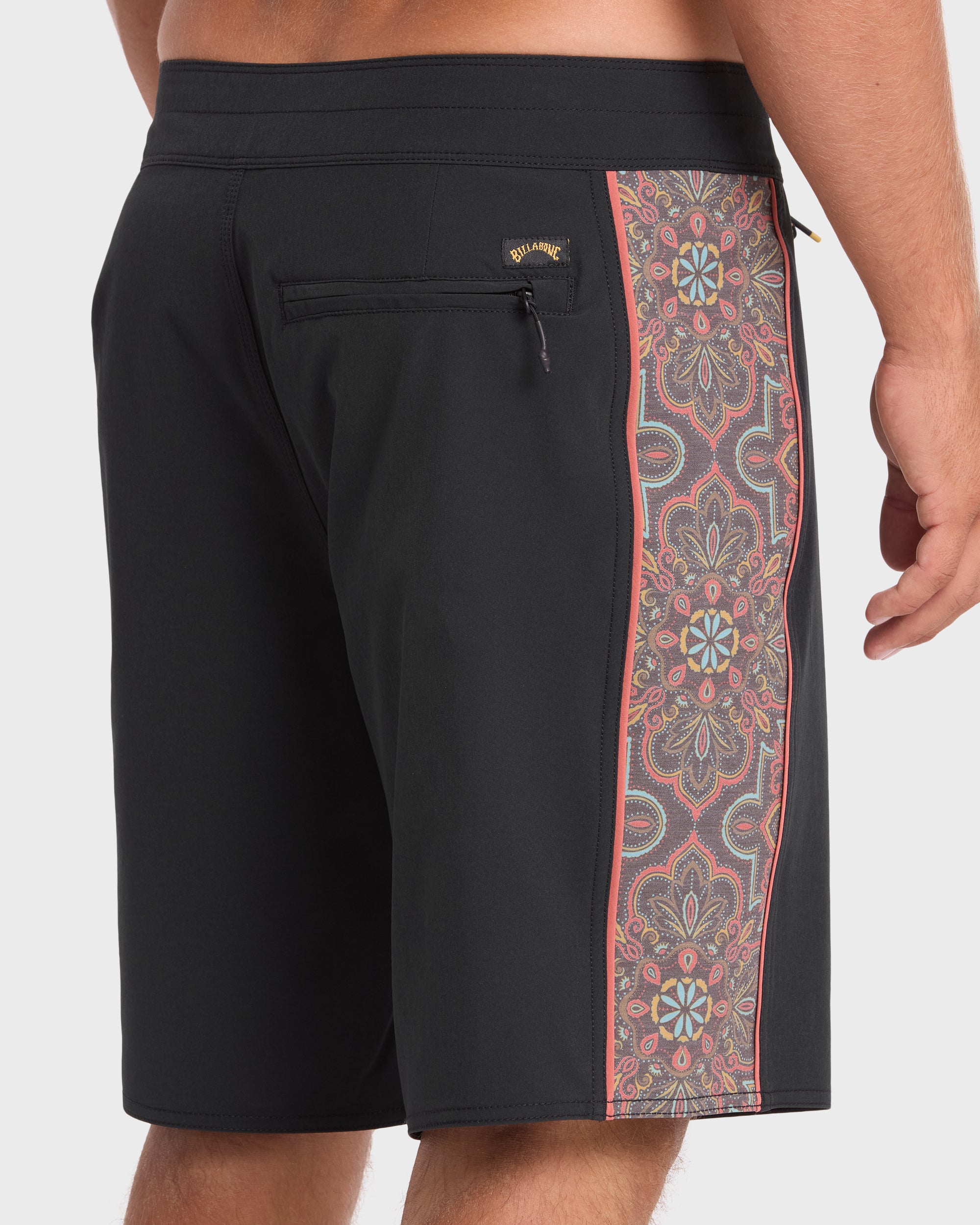 Dbah Pro 18.5" Boardshorts - Black
