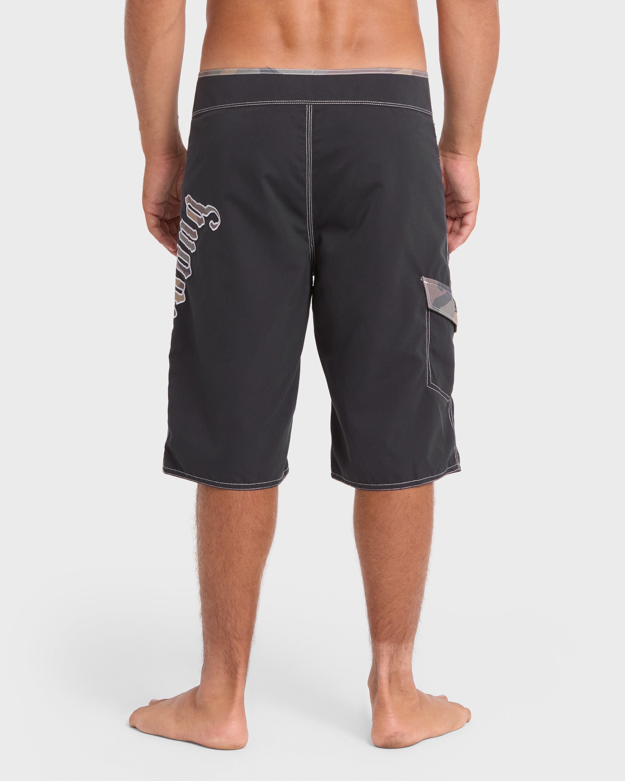 Temple Pro 22" Boardshorts - Black