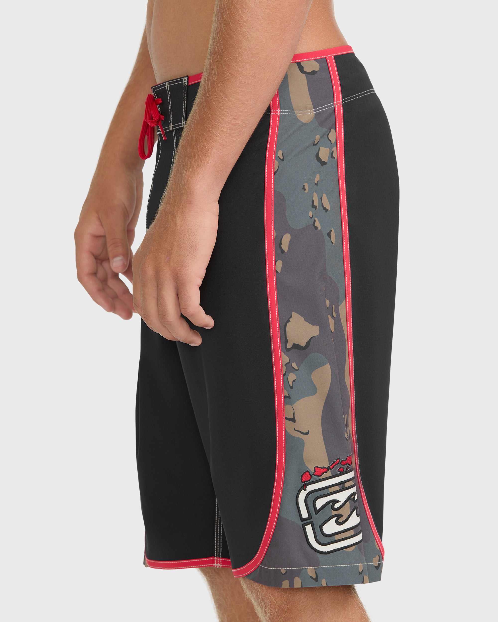 73 Long Bong Hawaii Pro 21" Boardshorts - Black