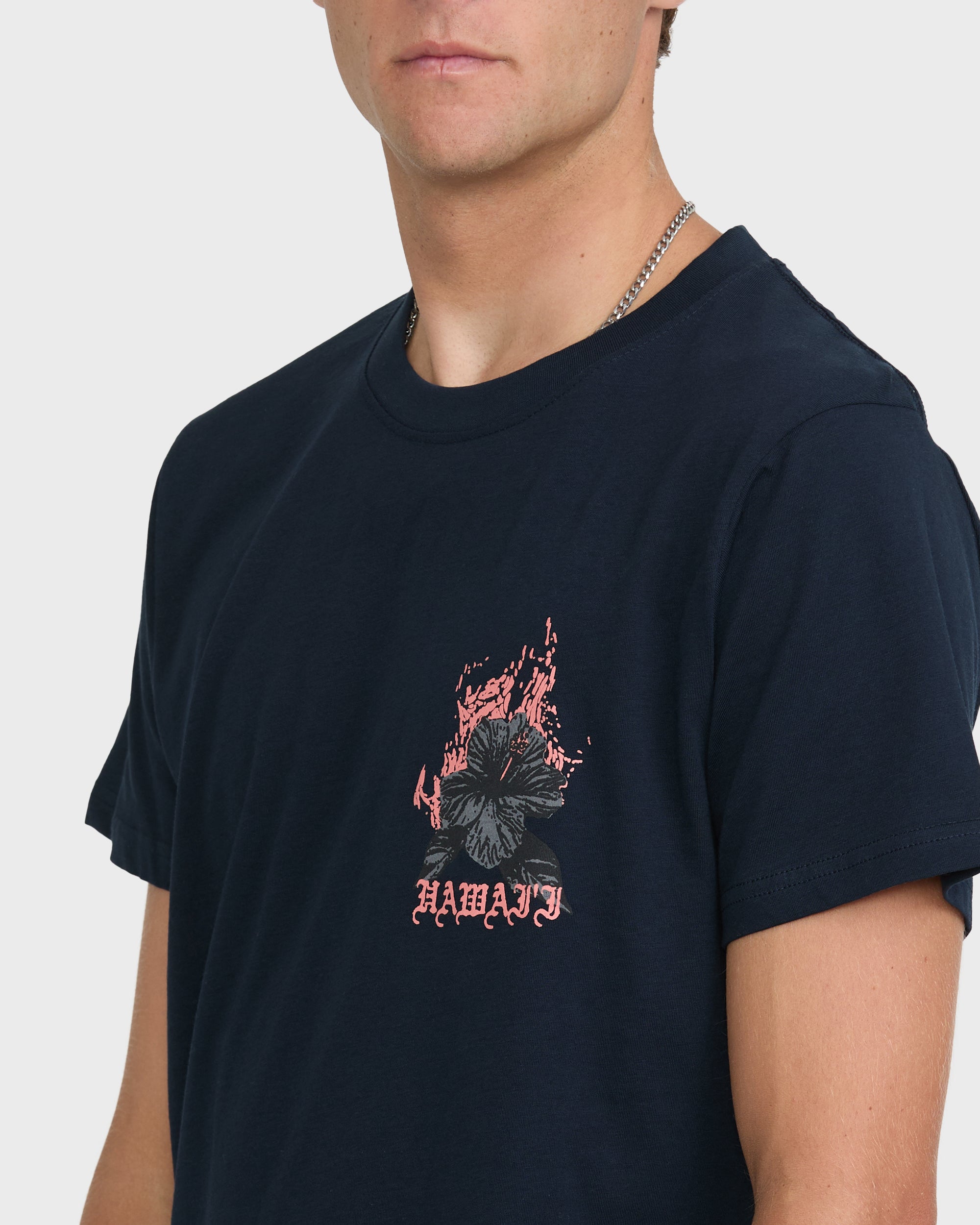 Oahu Hawaii Basic Short Sleeve Knit T-Shirt - Navy