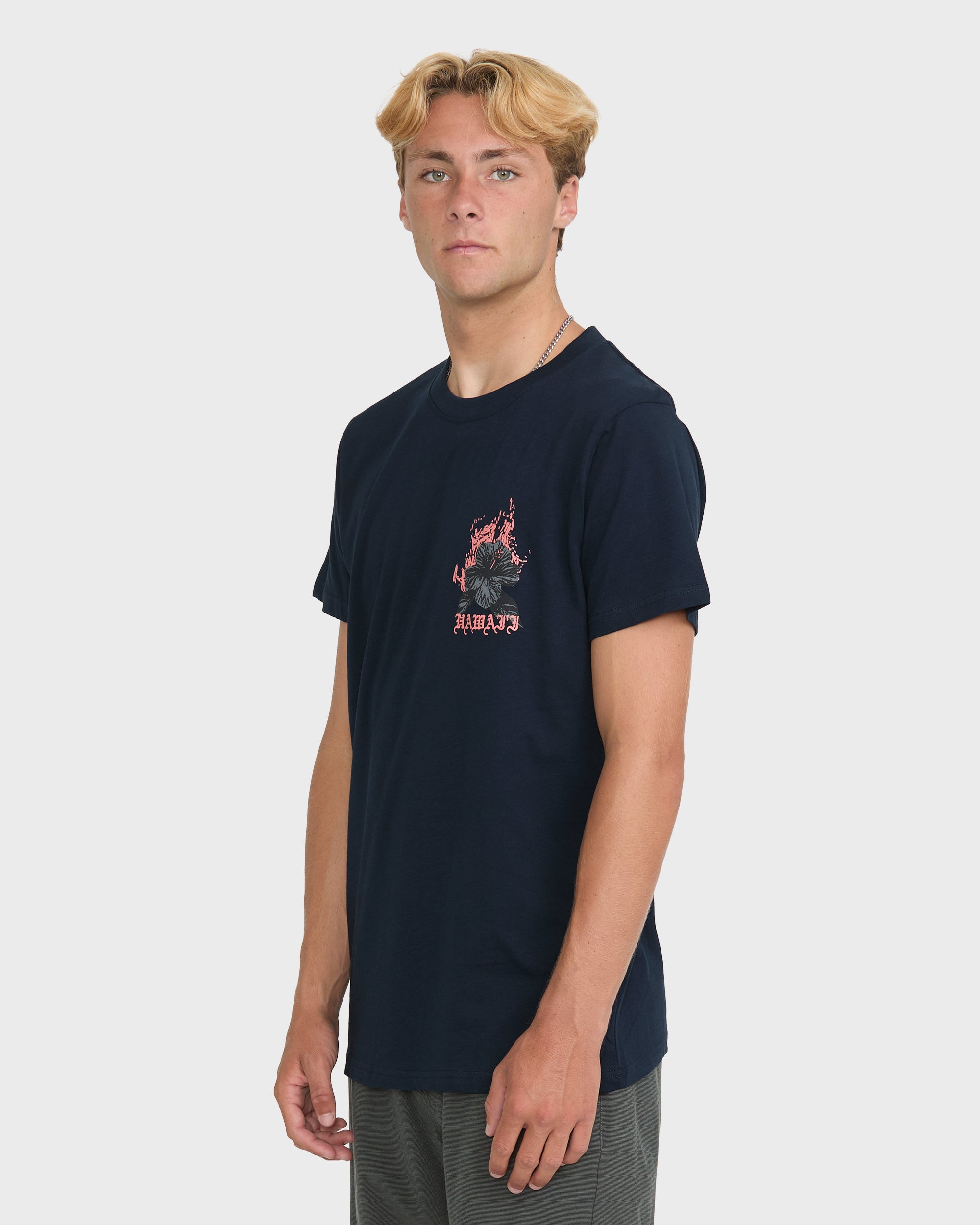 Oahu Hawaii Basic Short Sleeve Knit T-Shirt - Navy